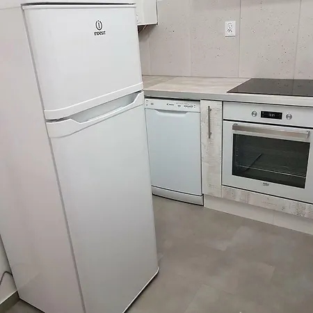 Boleslaviaapartments - Novum Poza Strefa Platnego Parkowania Daire *