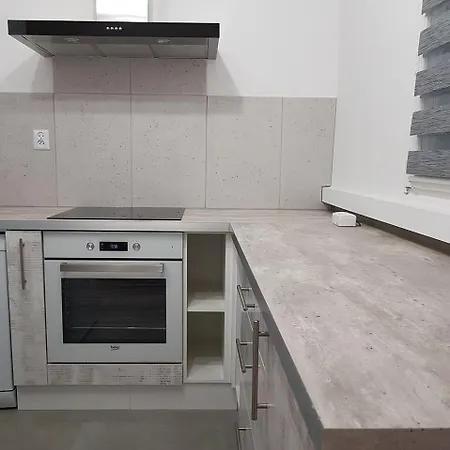 Boleslaviaapartments - Novum Poza Strefa Platnego Parkowania Διαμέρισμα Boleslawiec (Lower Silesia)